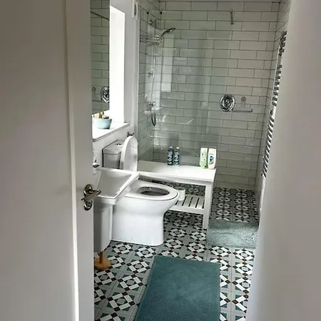 Sneem Farmhouse 斯尼姆