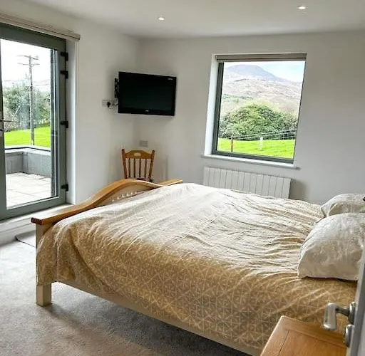 Дом отдыха Sneem Farmhouse *